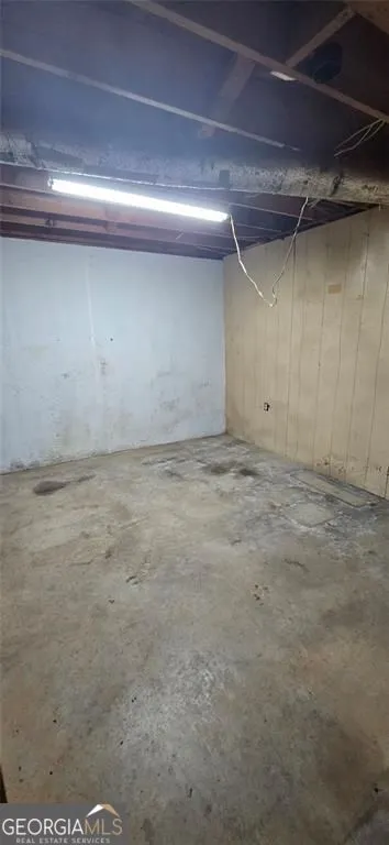 132 Johnson DR Canton, GA 30115