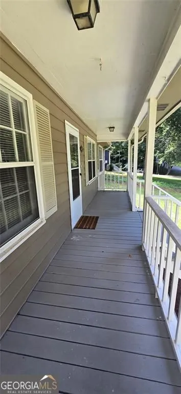 132 Johnson DR Canton, GA 30115