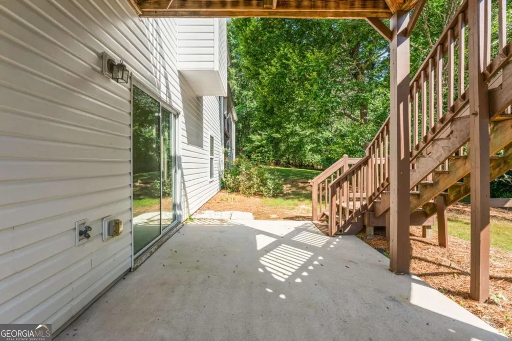 110 Scenic Hills DR Newnan, GA 30265