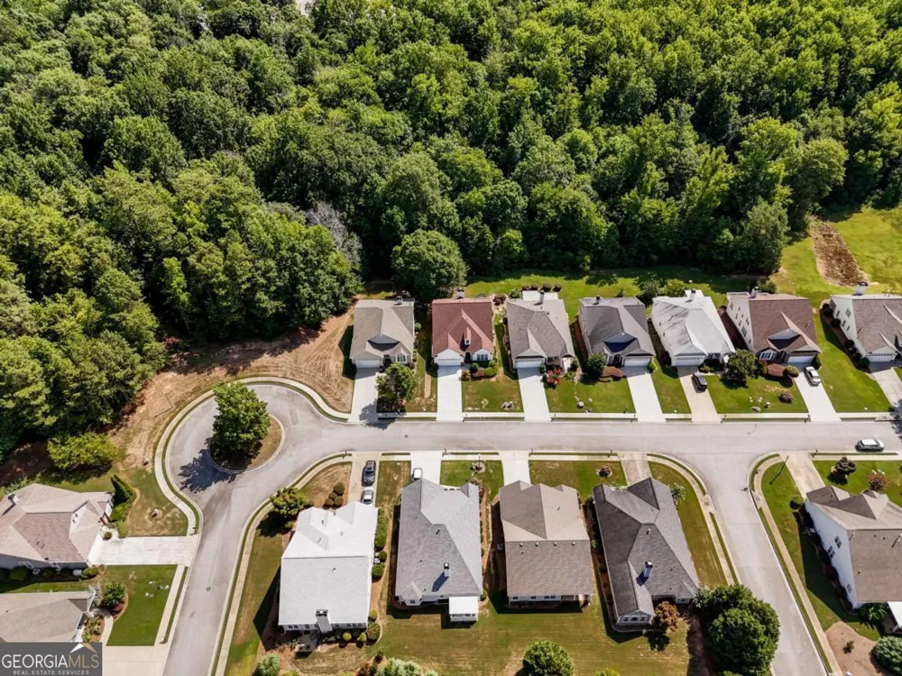 110 Scenic Hills DR Newnan, GA 30265