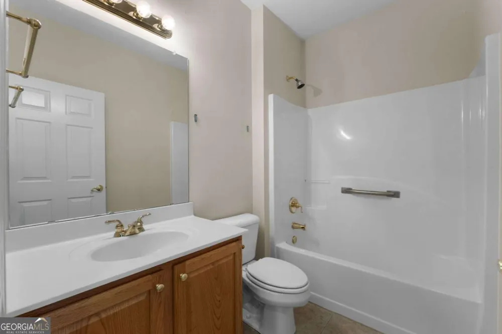 110 Scenic Hills DR Newnan, GA 30265