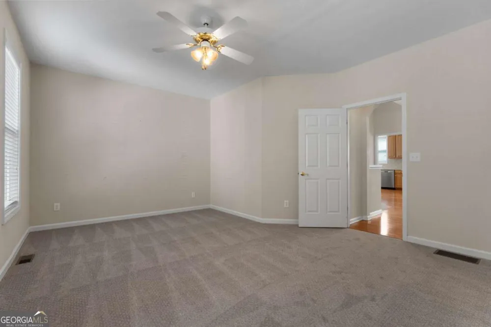 110 Scenic Hills DR Newnan, GA 30265
