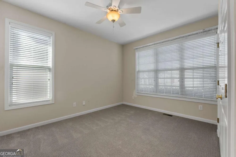 110 Scenic Hills DR Newnan, GA 30265