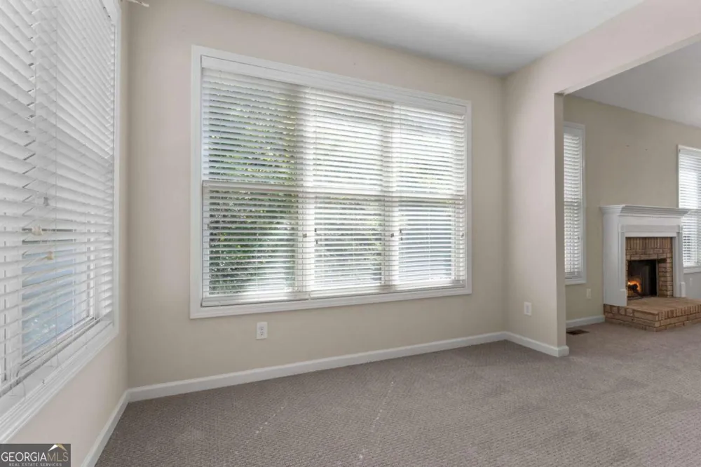 110 Scenic Hills DR Newnan, GA 30265