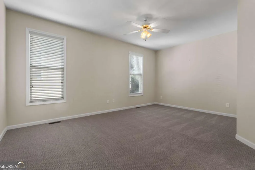 110 Scenic Hills DR Newnan, GA 30265