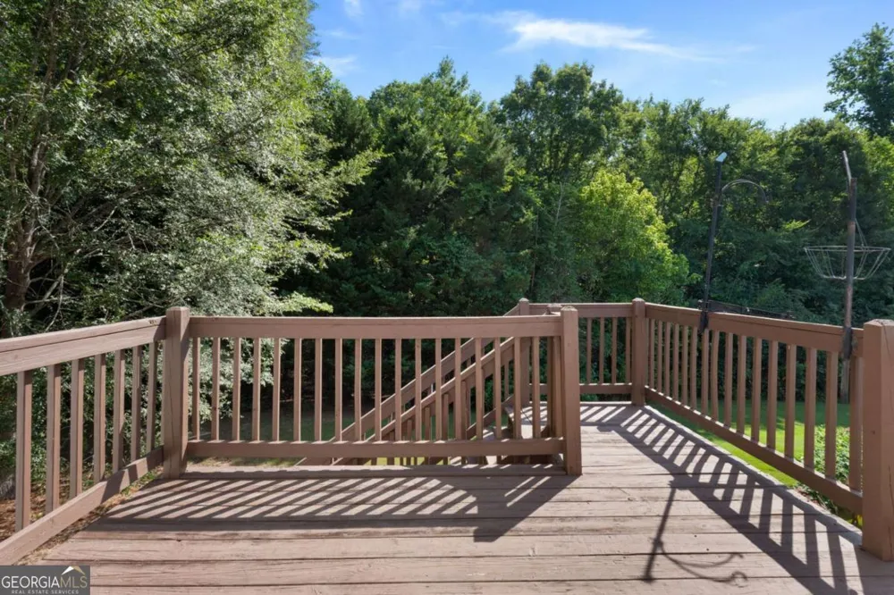 110 Scenic Hills DR Newnan, GA 30265