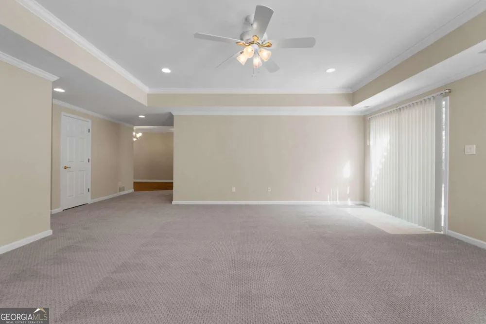 110 Scenic Hills DR Newnan, GA 30265