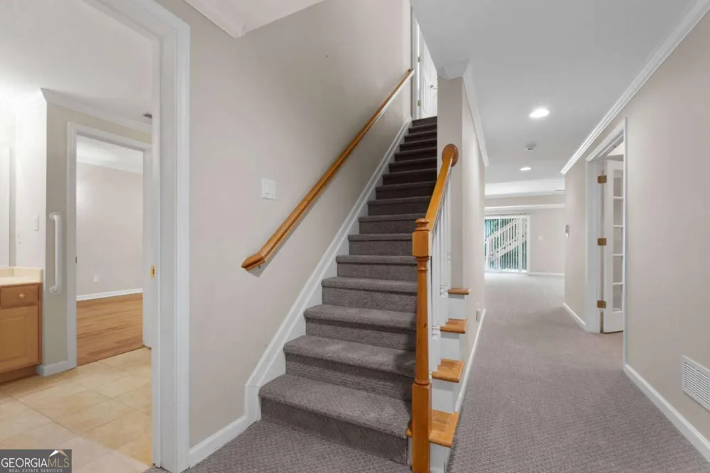 110 Scenic Hills DR Newnan, GA 30265