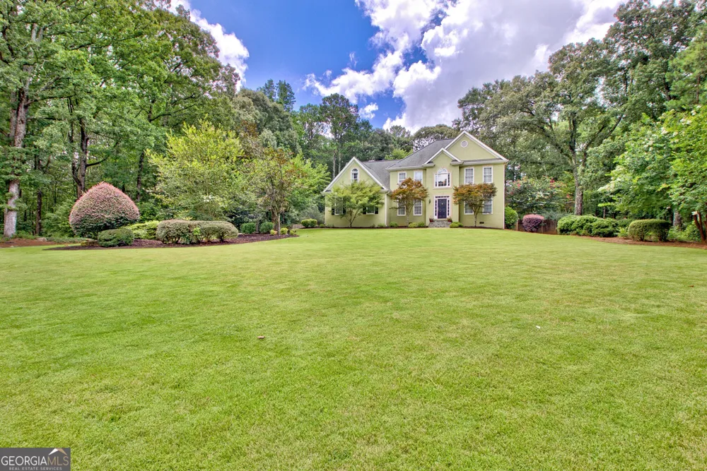 105 Arlington Tr Fayetteville, GA 30215