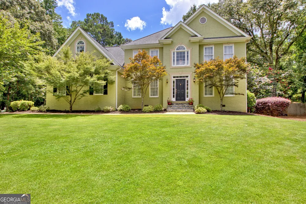105 Arlington Tr Fayetteville, GA 30215