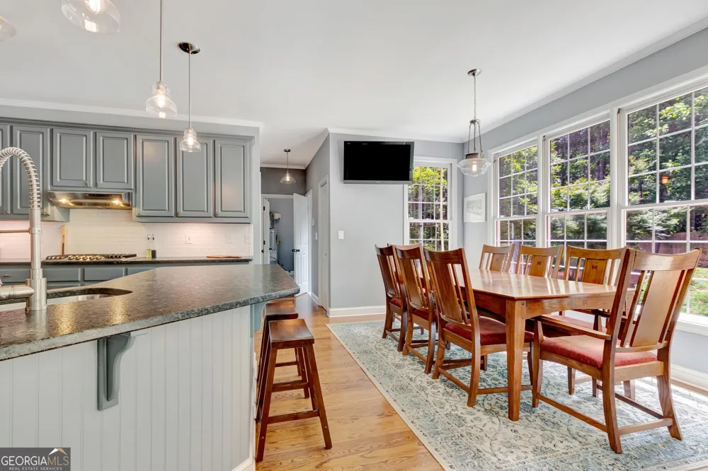 105 Arlington Tr Fayetteville, GA 30215