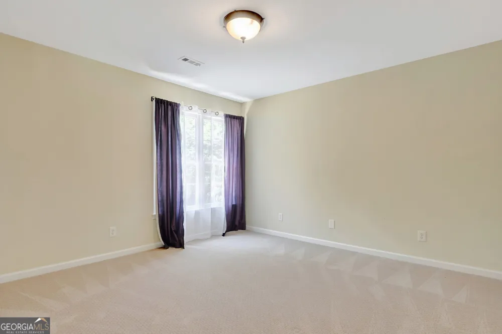 105 Arlington Tr Fayetteville, GA 30215