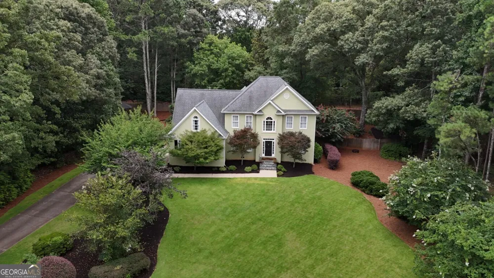 105 Arlington Tr Fayetteville, GA 30215