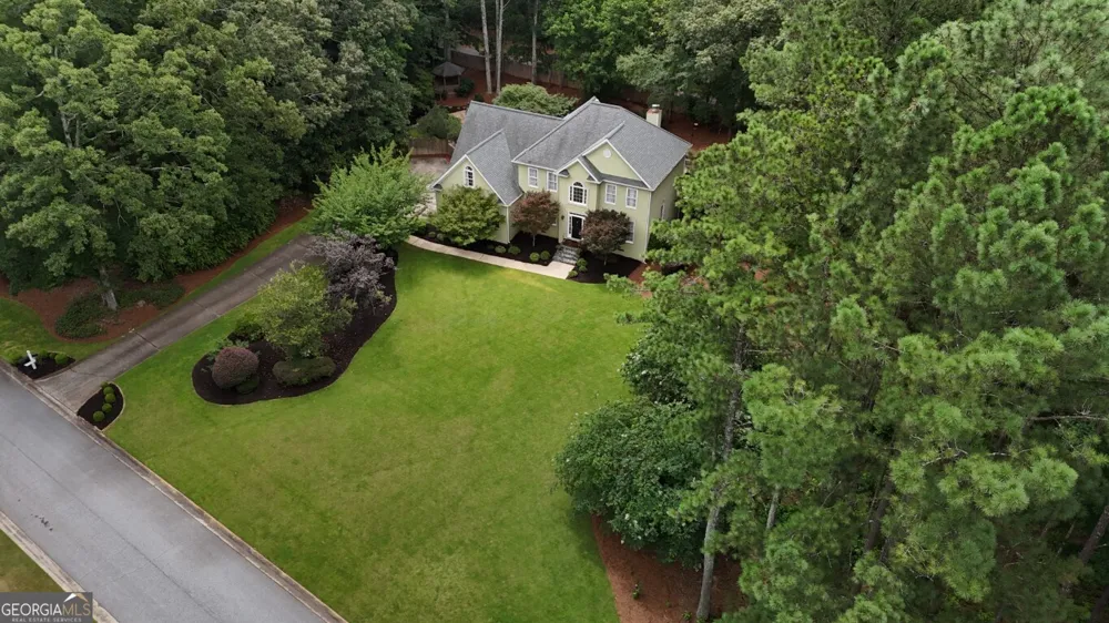 105 Arlington Tr Fayetteville, GA 30215