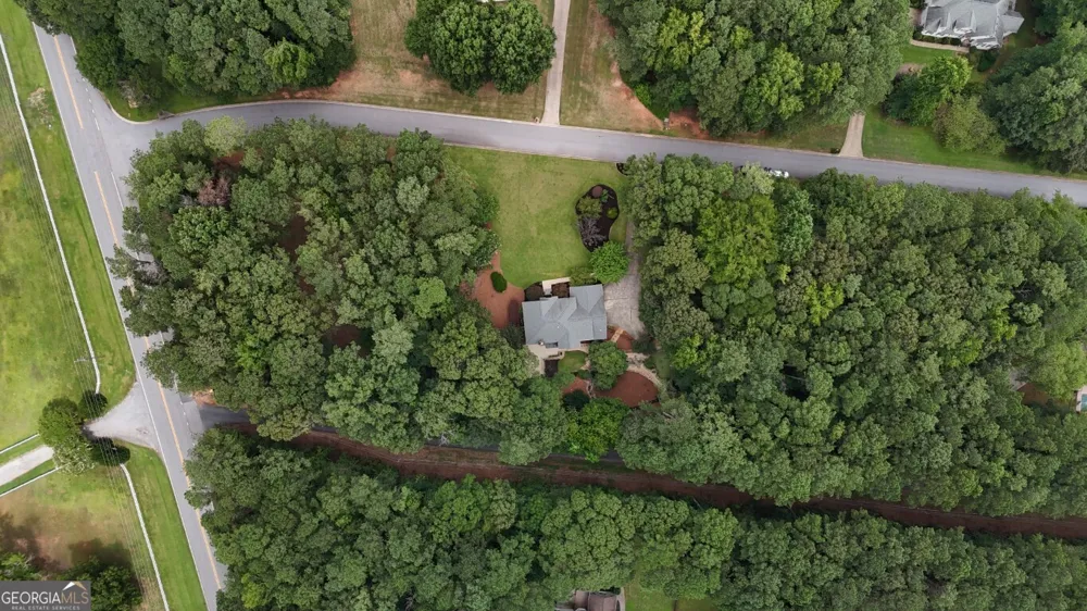 105 Arlington Tr Fayetteville, GA 30215