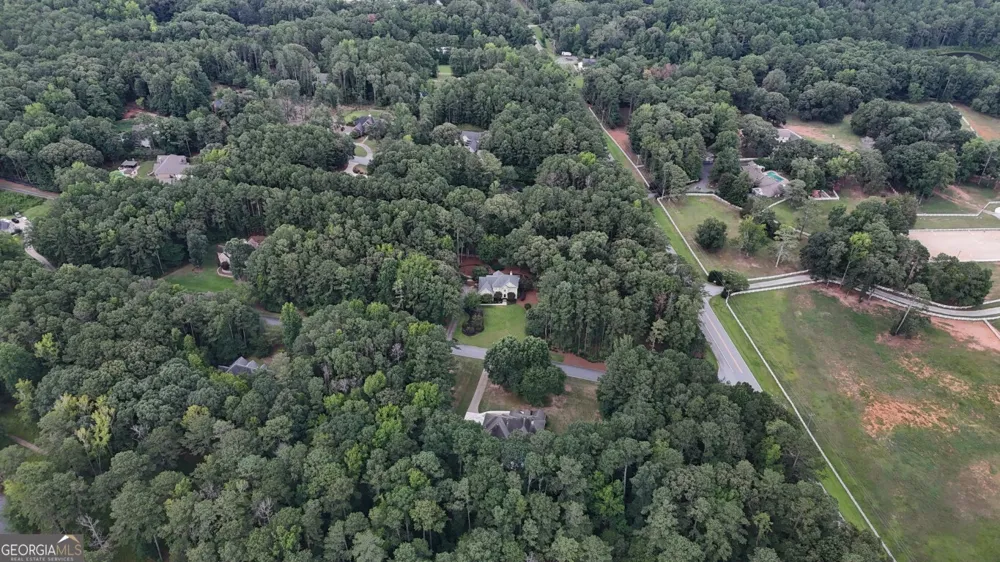 105 Arlington Tr Fayetteville, GA 30215