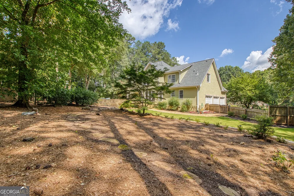 105 Arlington Tr Fayetteville, GA 30215