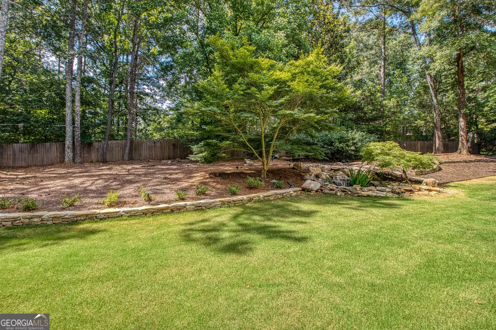 105 Arlington Tr Fayetteville, GA 30215