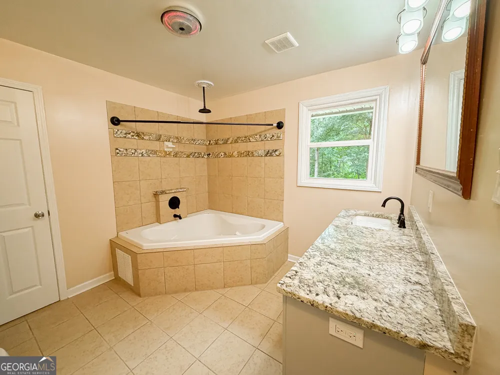 77 Franklin Hwy Newnan, GA 30263