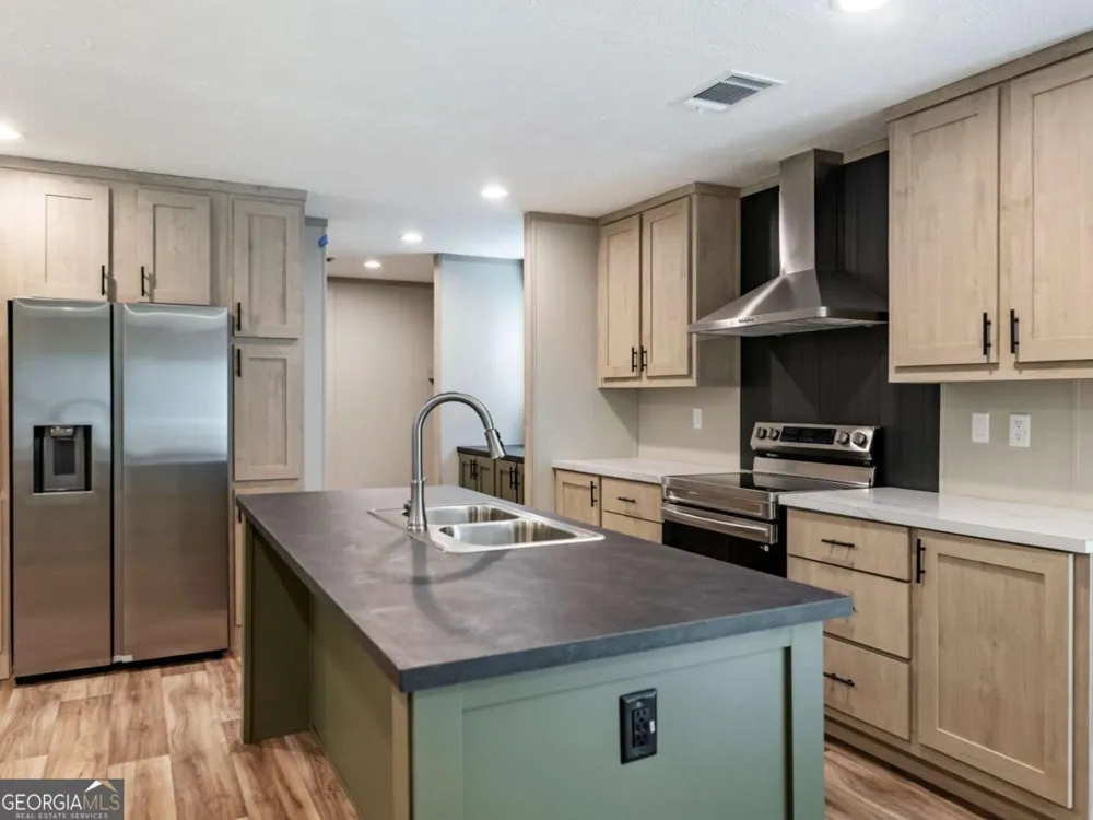 89 Upland DR Maysville, GA 30558