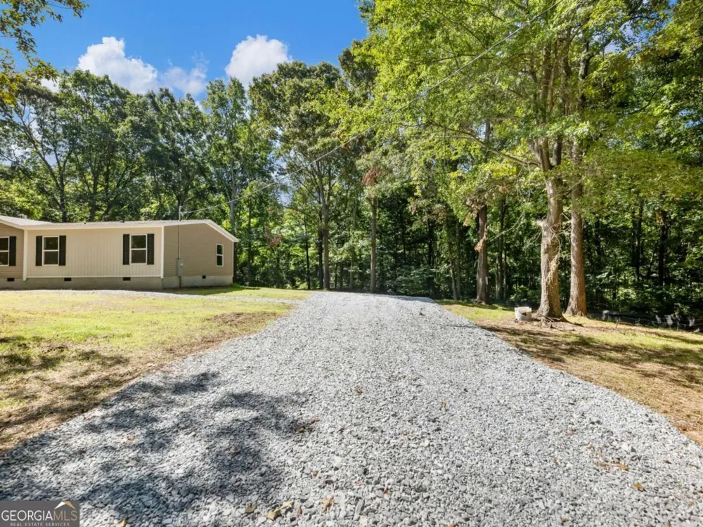 89 Upland DR Maysville, GA 30558