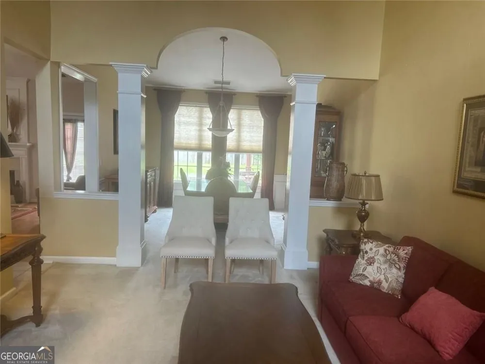 2348 Holden WAY NW Kennesaw, GA 30144