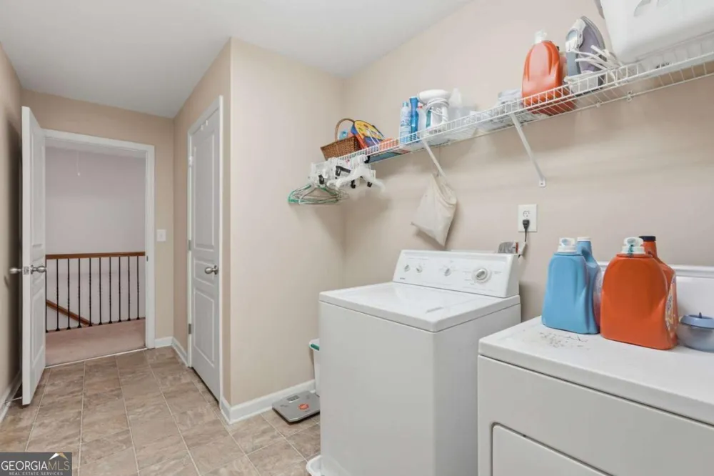 6107 Stillwater PL Flowery Branch, GA 30542