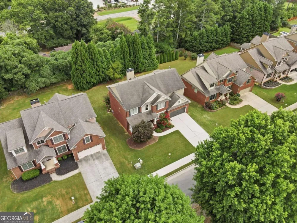 6107 Stillwater PL Flowery Branch, GA 30542
