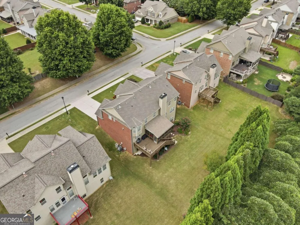 6107 Stillwater PL Flowery Branch, GA 30542