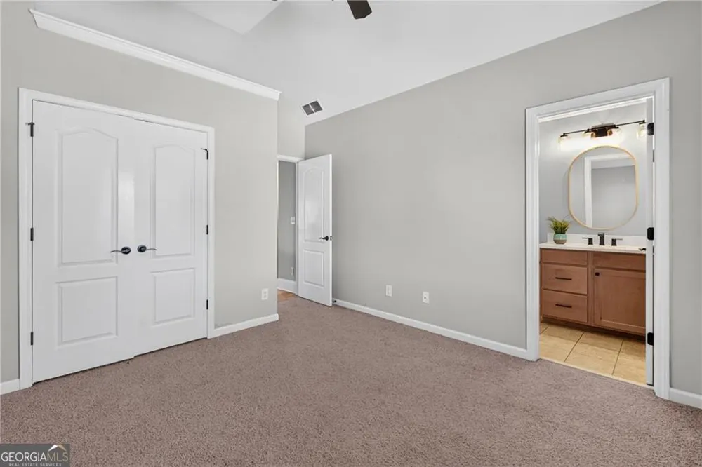4526 Meadowland WAY Flowery Branch, GA 30542