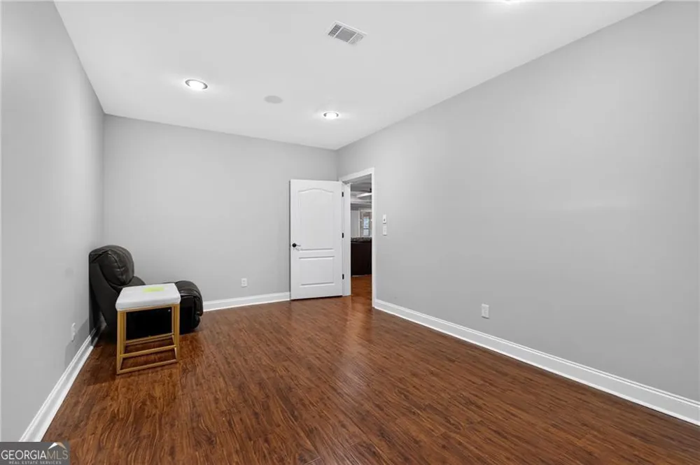 4526 Meadowland WAY Flowery Branch, GA 30542