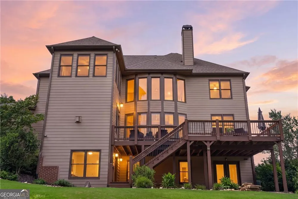 4526 Meadowland WAY Flowery Branch, GA 30542