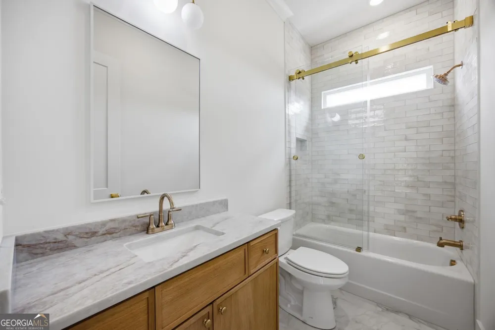 358 Thomas RD Fort Oglethorpe, GA 30742