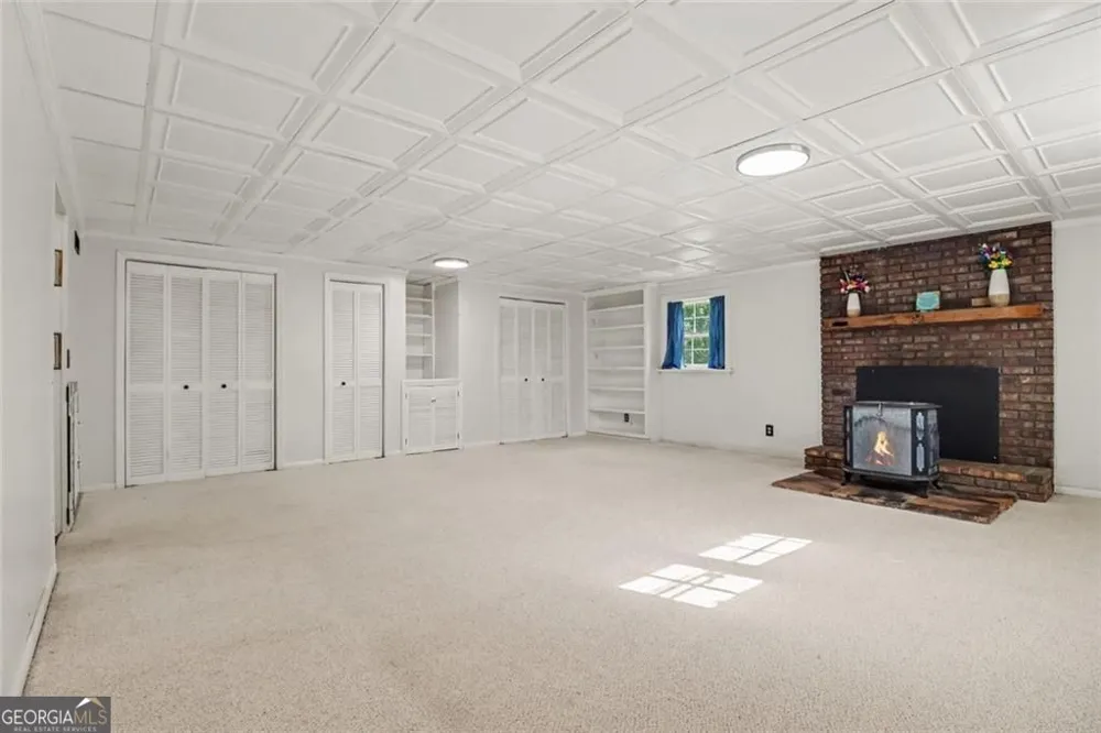 462 Wall Bridge RD Clarkesville, GA 30523