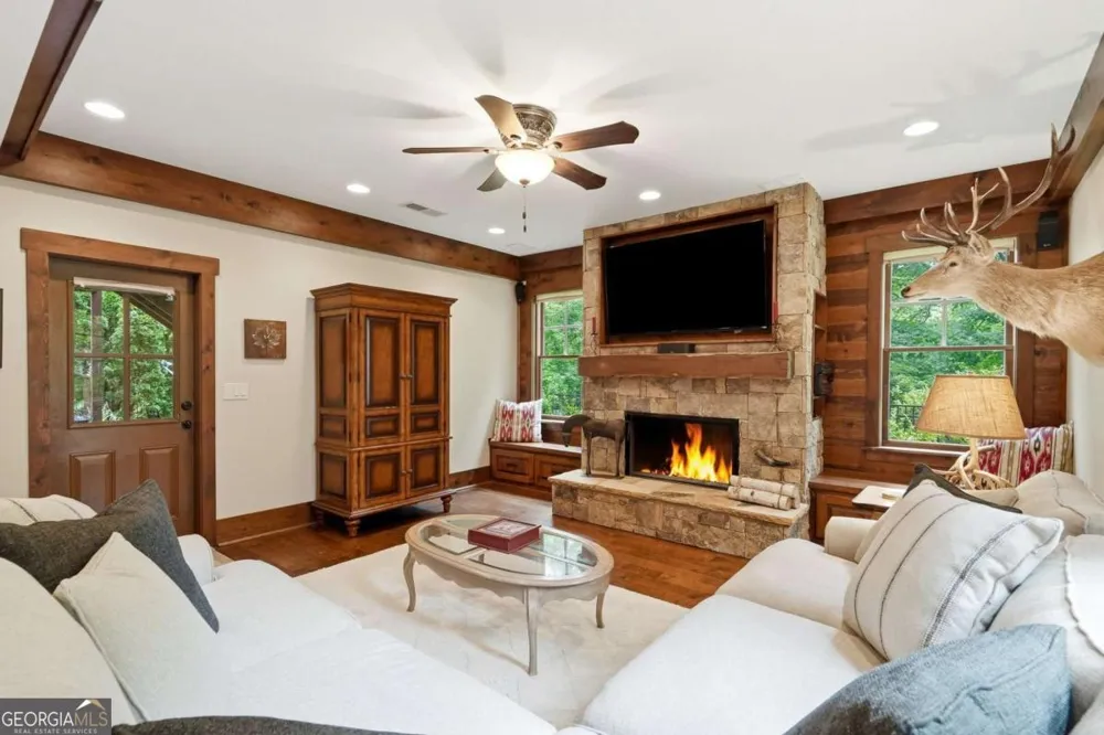 1540 Bramble Bush WAY Suwanee, GA 30024