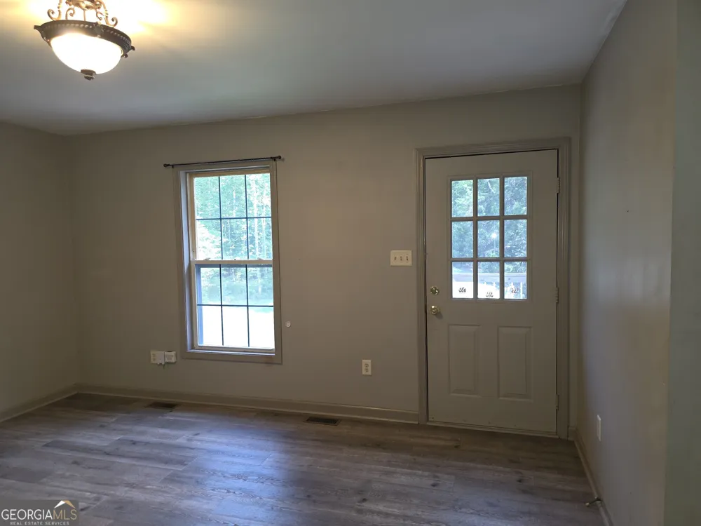 71 Frances White RD Buchanan, GA 30113