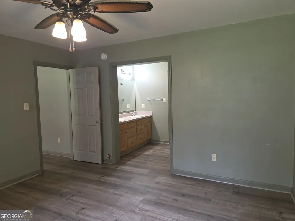 71 Frances White RD Buchanan, GA 30113
