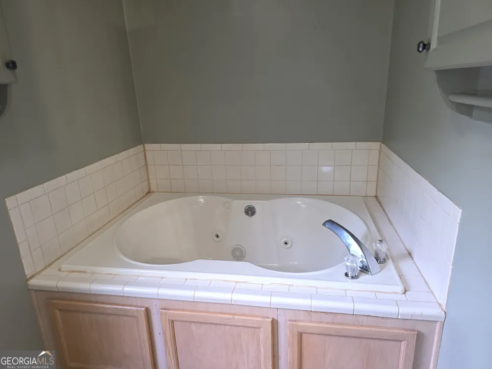 71 Frances White RD Buchanan, GA 30113