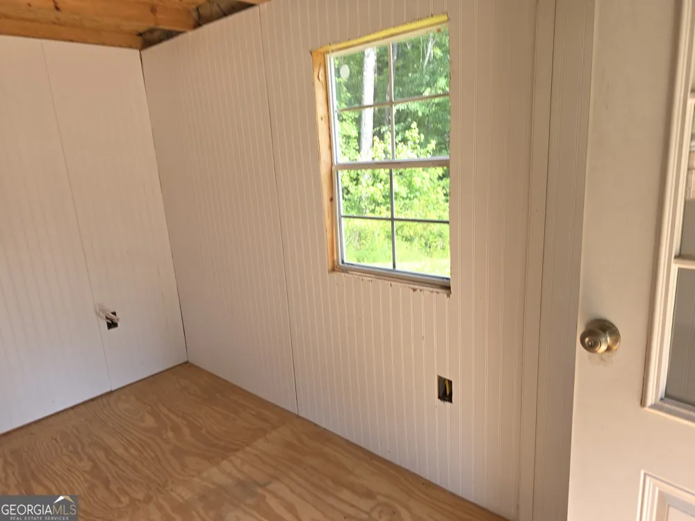 71 Frances White RD Buchanan, GA 30113