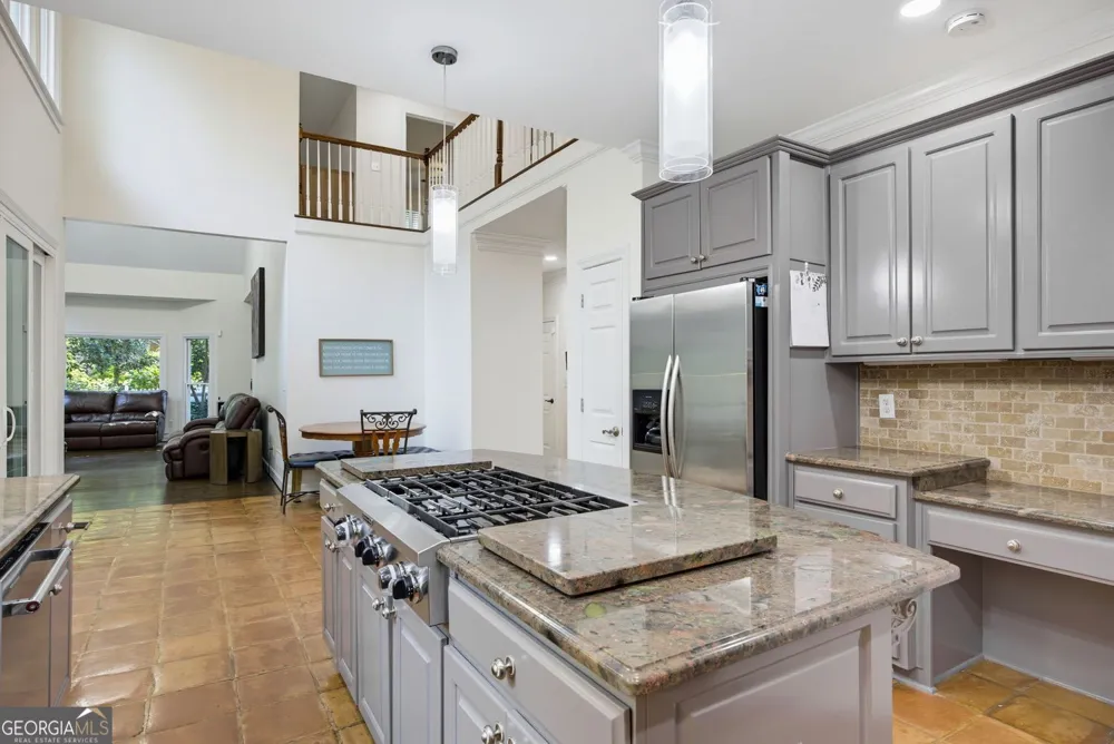 5363 Thornapple LN NW Acworth, GA 30101