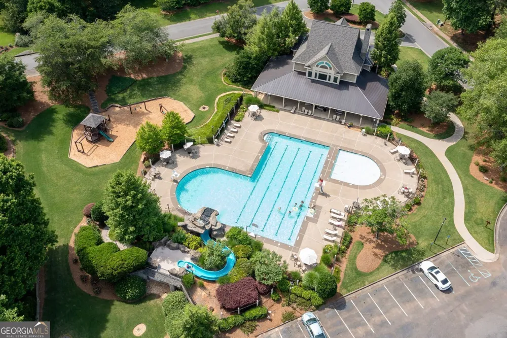 5363 Thornapple LN NW Acworth, GA 30101