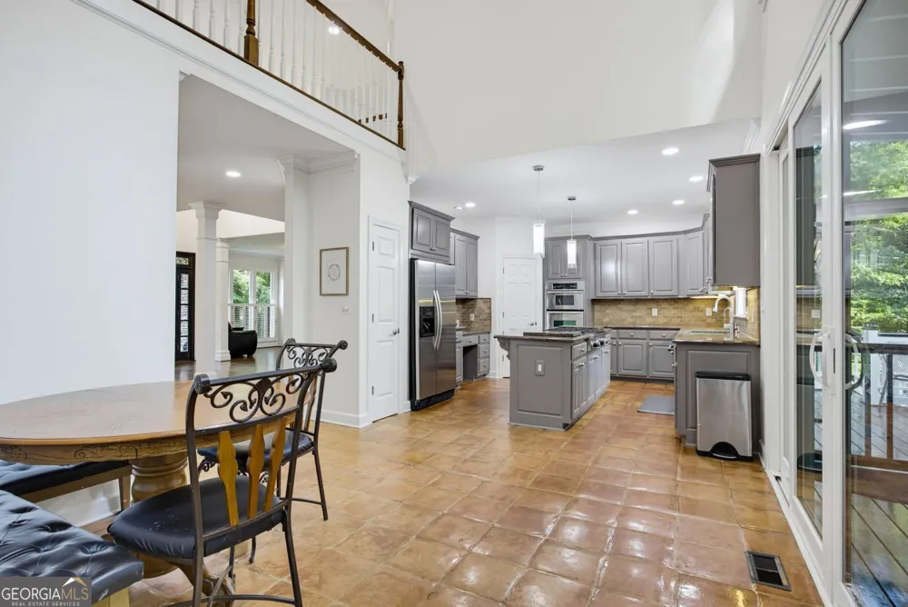 5363 Thornapple LN NW Acworth, GA 30101