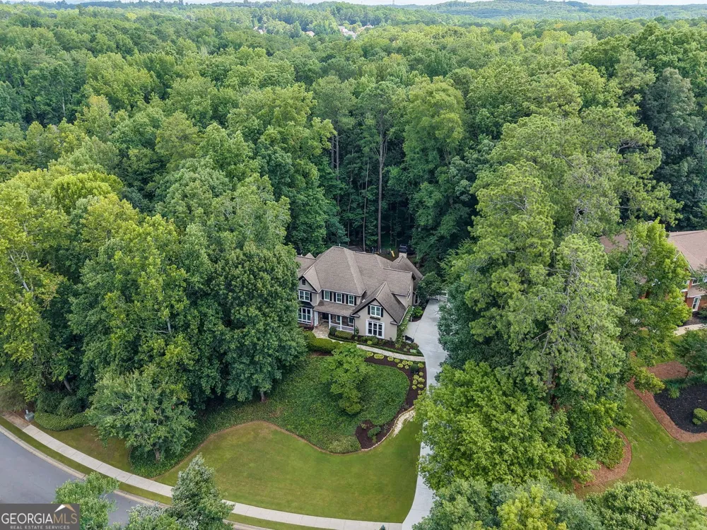 5363 Thornapple LN NW Acworth, GA 30101