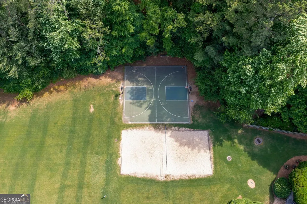 5363 Thornapple LN NW Acworth, GA 30101