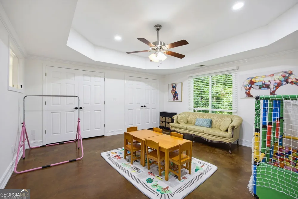 5363 Thornapple LN NW Acworth, GA 30101