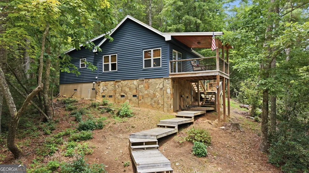 6174 Crow Creek RD Lakemont, GA 30552