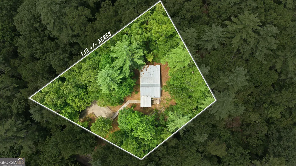6174 Crow Creek RD Lakemont, GA 30552