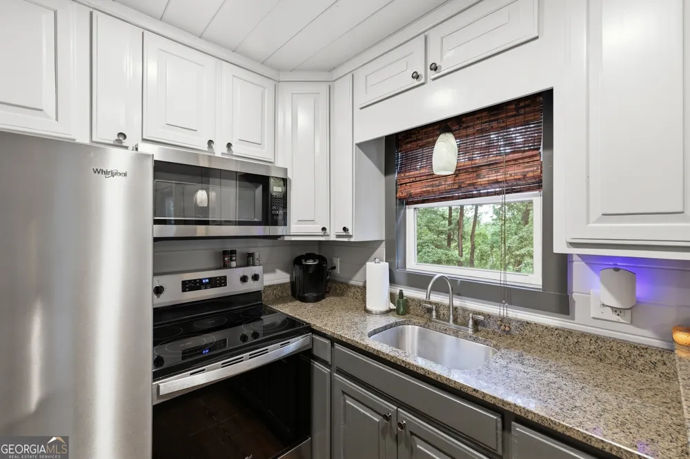 6174 Crow Creek RD Lakemont, GA 30552