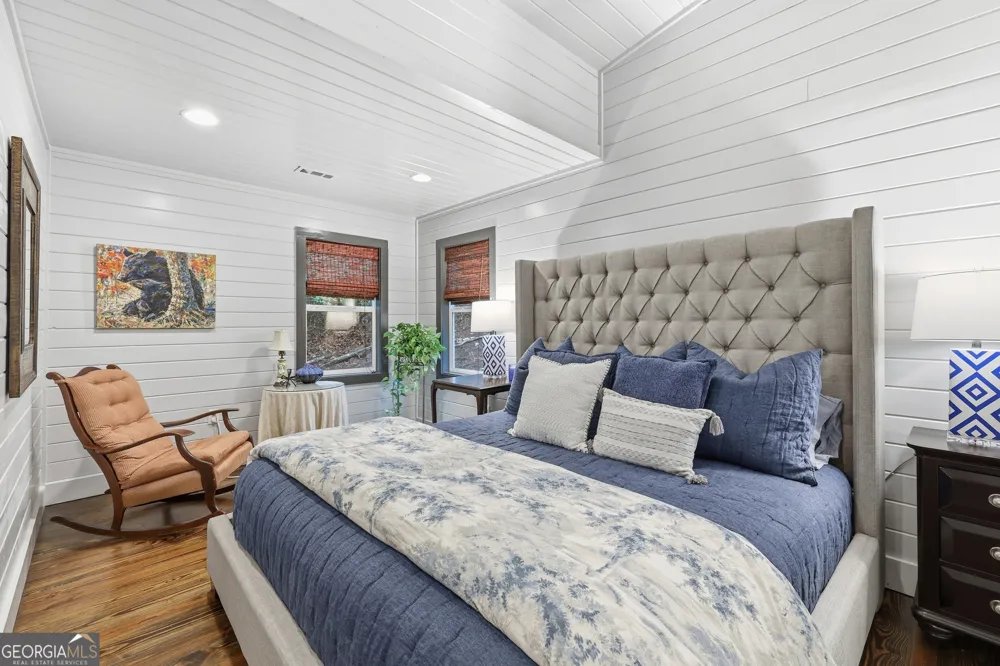 6174 Crow Creek RD Lakemont, GA 30552