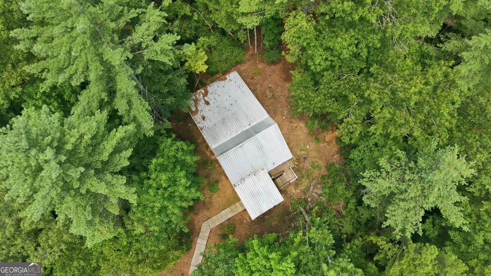 6174 Crow Creek RD Lakemont, GA 30552